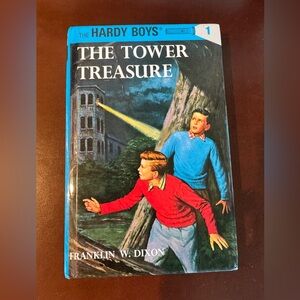 Like new, The Hardy Boys #1 “The Tower Treasure” Hardback 📚